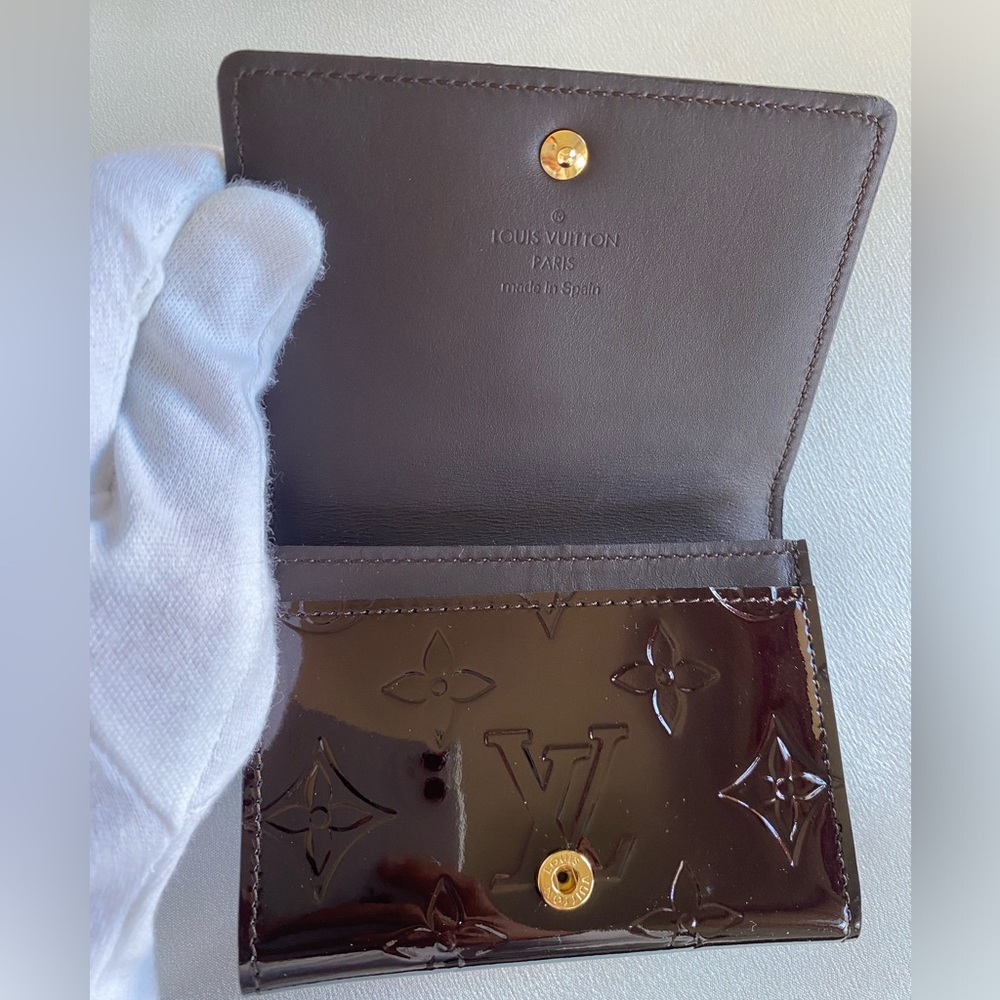 Authentic 💯 LV Vernis Amirente Card Case - Picture 2 of 5
